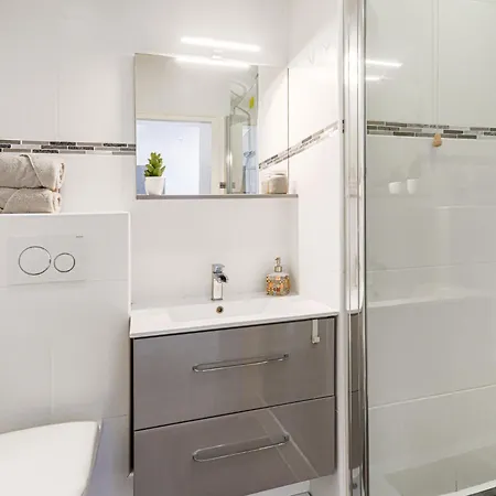 Le Palais Du Vieux Port By Interhome Nice